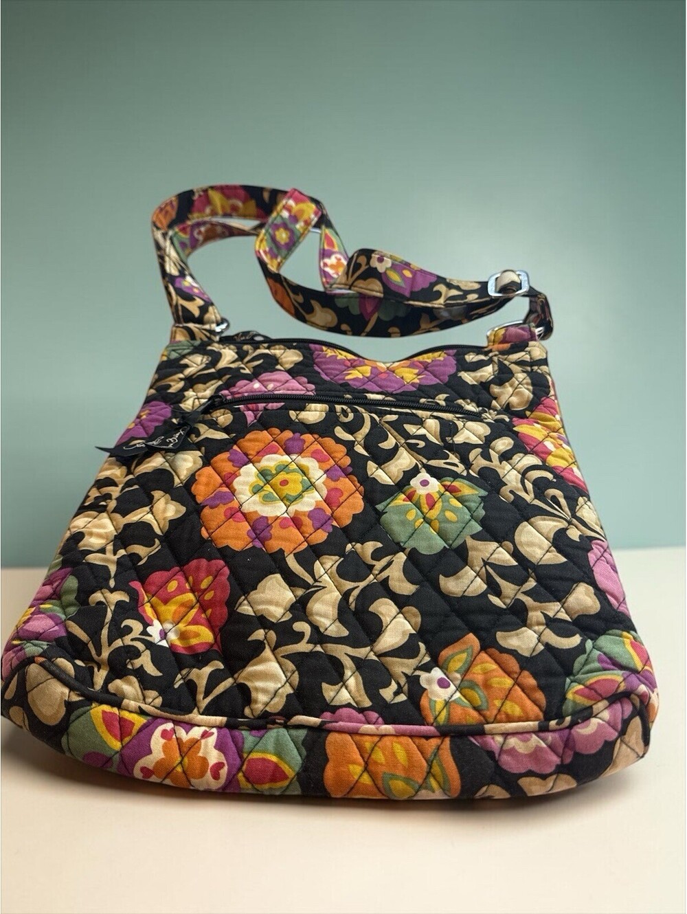Vera Bradley Crossbody Shoulder Bag Suzani Pattern Multi Color Flowers 2011 RET